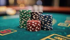Live-dealer blackjack table with HD streaming